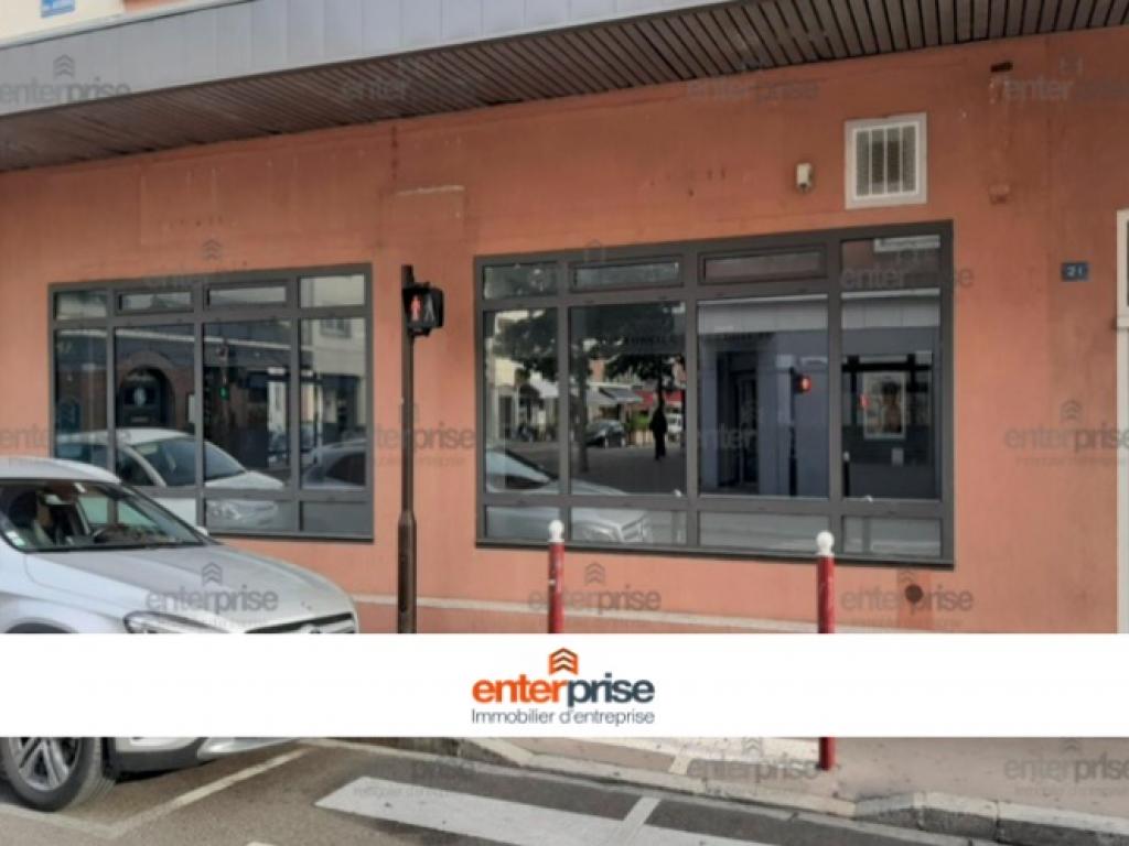 Location Local commercial BEAUVAIS  21 030